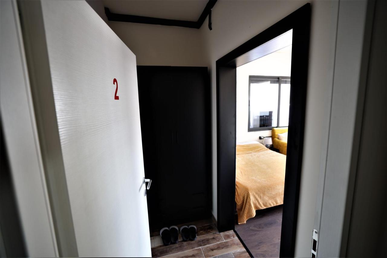 Stylish 1-Bedroom In Tirana #2 Exteriör bild