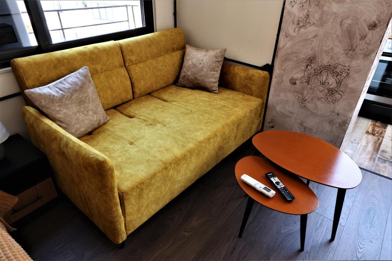 Stylish 1-Bedroom In Tirana #2 Exteriör bild