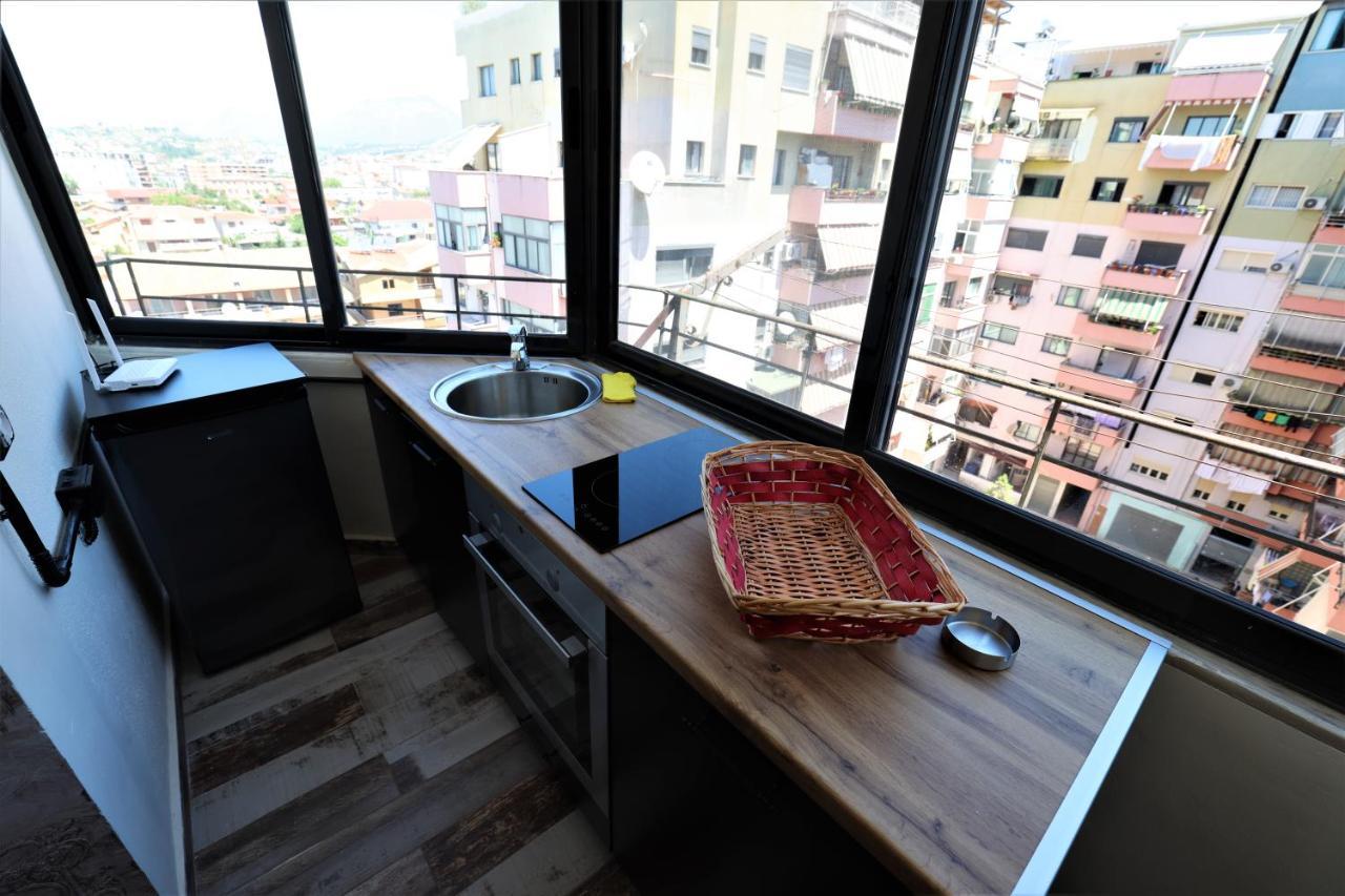 Stylish 1-Bedroom In Tirana #2 Exteriör bild