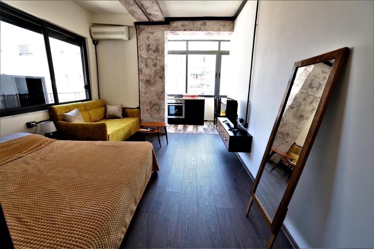 Stylish 1-Bedroom In Tirana #2 Exteriör bild