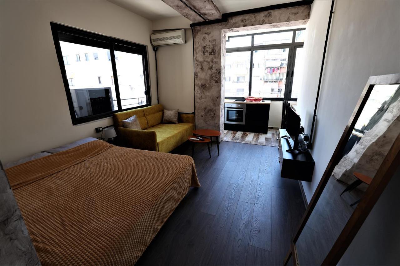Stylish 1-Bedroom In Tirana #2 Exteriör bild
